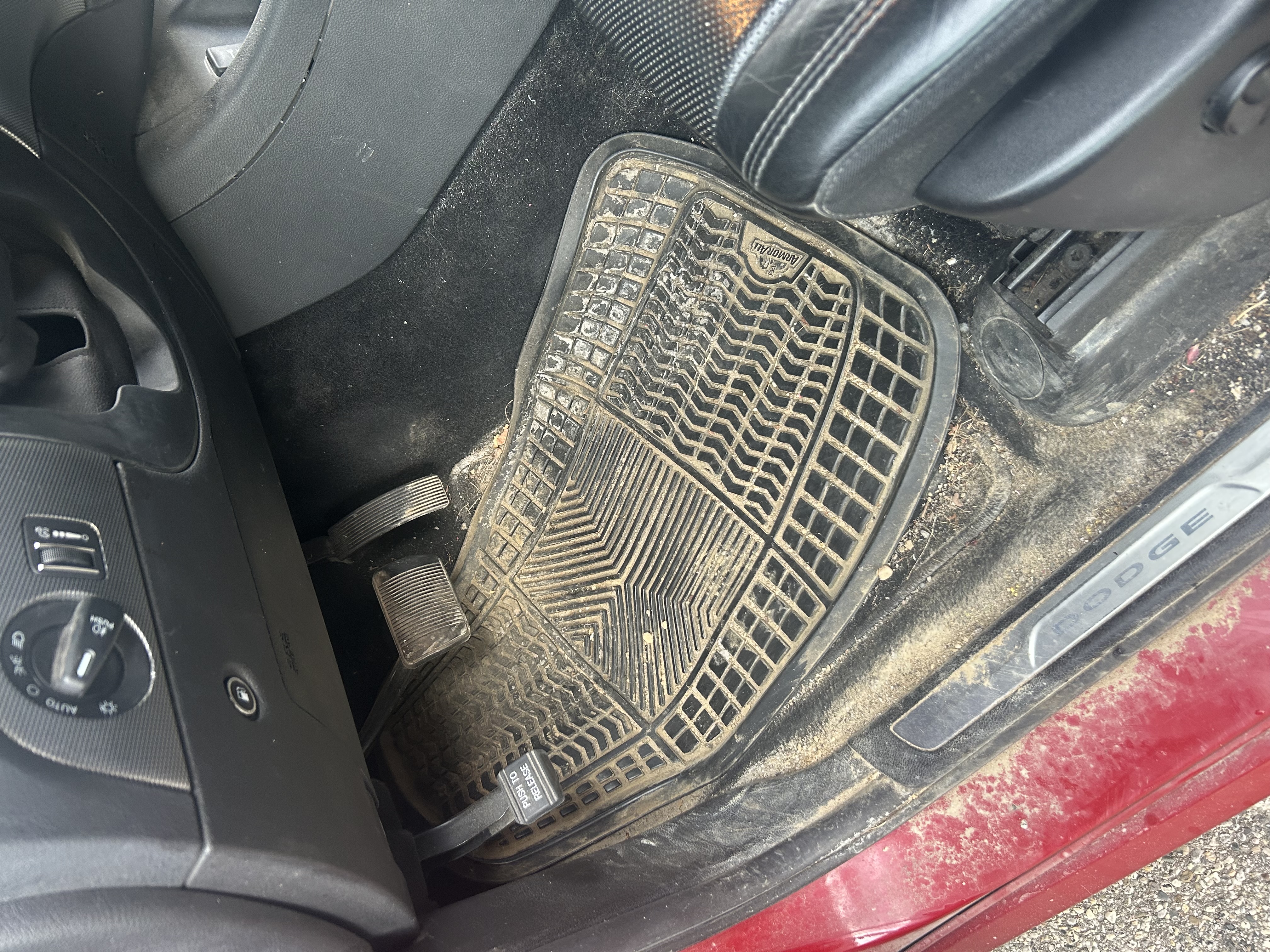 Dodge Durango interior before